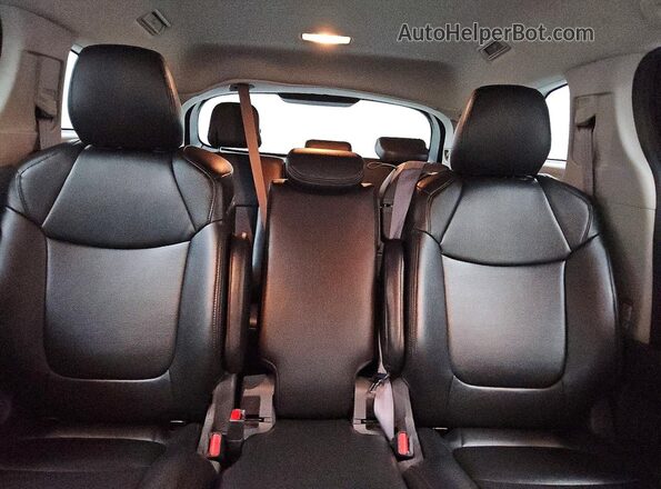 5TDKRKECXMS026699 2021 TOYOTA SIENNA Gray Вид задніх сидінь