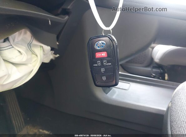 5TDKRKECXPS149083 2023 TOYOTA LE White Vista del salpicadero