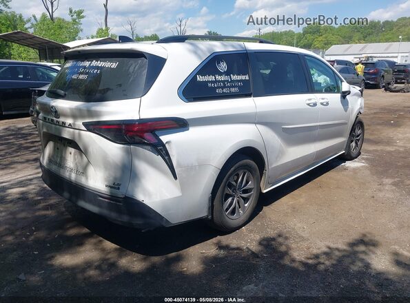 5TDKRKECXPS149083 2023 TOYOTA LE White Trasero derecho