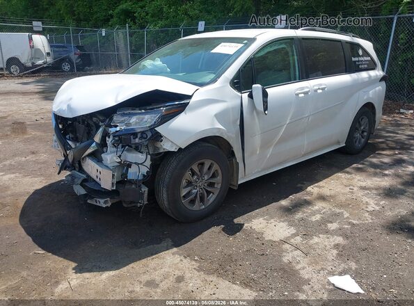 5TDKRKECXPS149083 2023 TOYOTA LE White Vista tres cuartos delantera izquierda