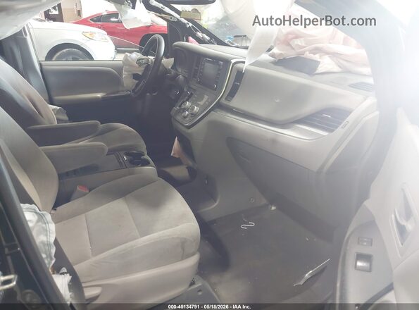 5TDKZ3DC1JS944456 2018 TOYOTA SIENNA Black Սալոնի դիմացի տեսք