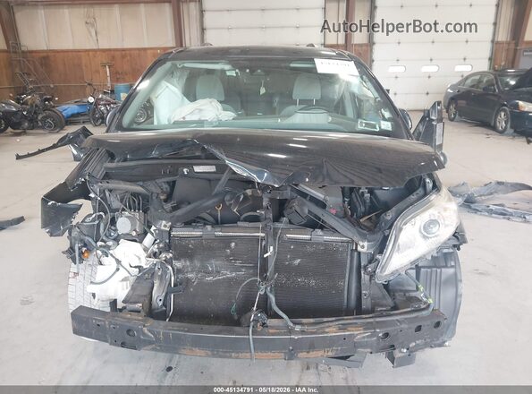 5TDKZ3DC1JS944456 2018 TOYOTA SIENNA Black Առջևի վահանակի տեսք