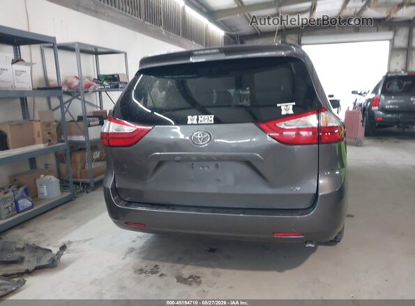 5TDKZ3DC2HS802384 2017 TOYOTA SIENNA Gray 