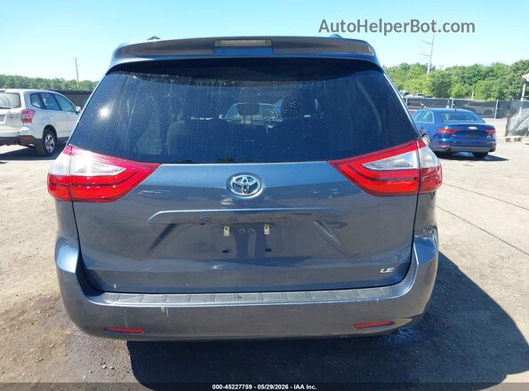 5TDKZ3DC2HS890918 2017 TOYOTA SIENNA Light Blue 
