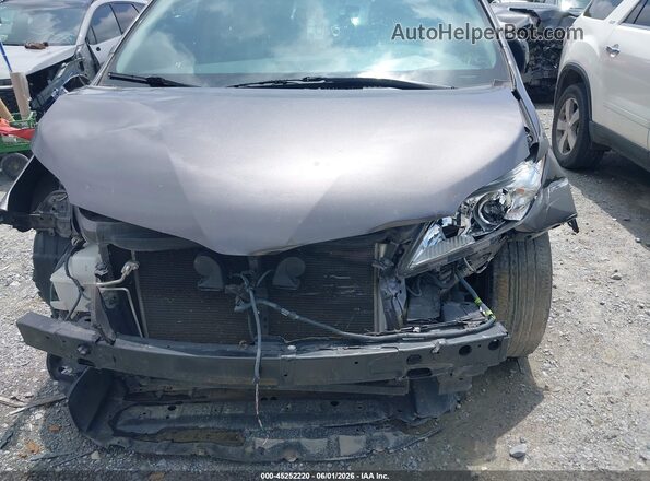 5TDKZ3DC2KS016740 2019 TOYOTA SIENNA Gray წინა ხედი