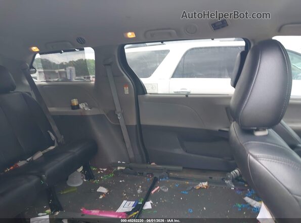 5TDKZ3DC2KS016740 2019 TOYOTA SIENNA Gray VIN კოდის სტიკერის ხედი