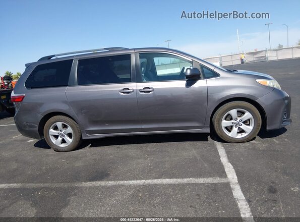 5TDKZ3DC4KS996570 2019 TOYOTA SIENNA Серый Вид задней части салона