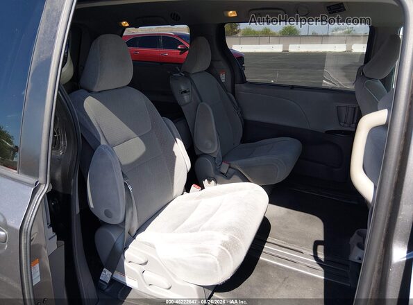 5TDKZ3DC4KS996570 2019 TOYOTA SIENNA Серый Вид наклейки с VIN-кодом
