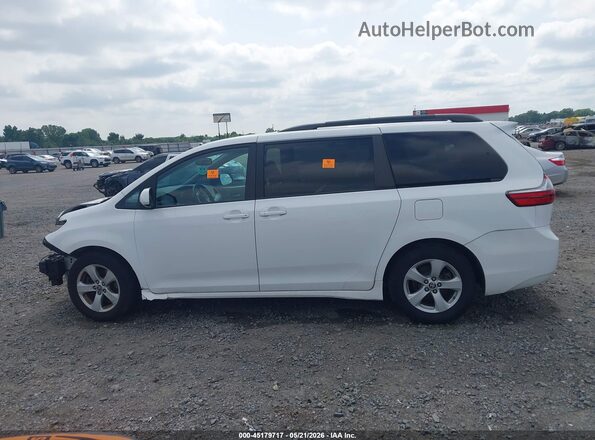 5TDKZ3DC4LS068145 2020 TOYOTA SIENNA White Widok wnętrza 360 stopni