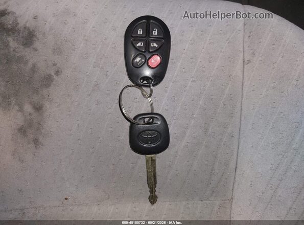 5TDKZ3DC4LS087102 2020 TOYOTA SIENNA Gray Dashboard view