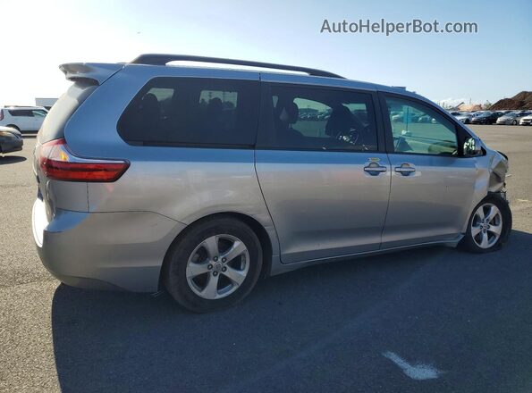 5TDKZ3DC6HS808544 2017 TOYOTA SIENNA Silver Задня права чверть