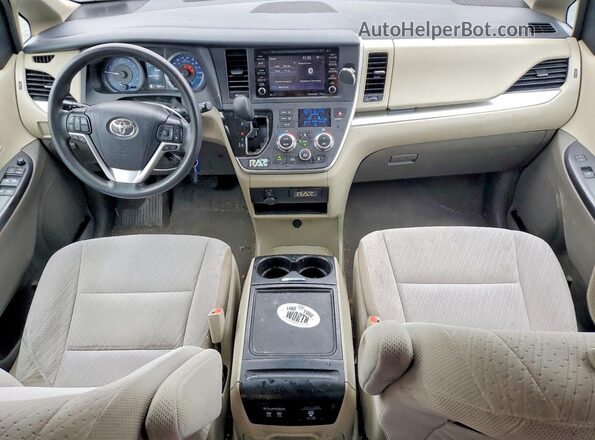 5TDKZ3DC6LS043280 2020 TOYOTA SIENNA Gray Dashboard view