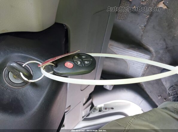 5TDKZ3DC6LS049659 2020 TOYOTA SIENNA White Dashboard view