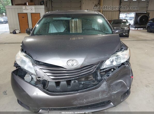 5TDKZ3DC7HS775005 2017 TOYOTA SIENNA Серый Вид щитка приборов
