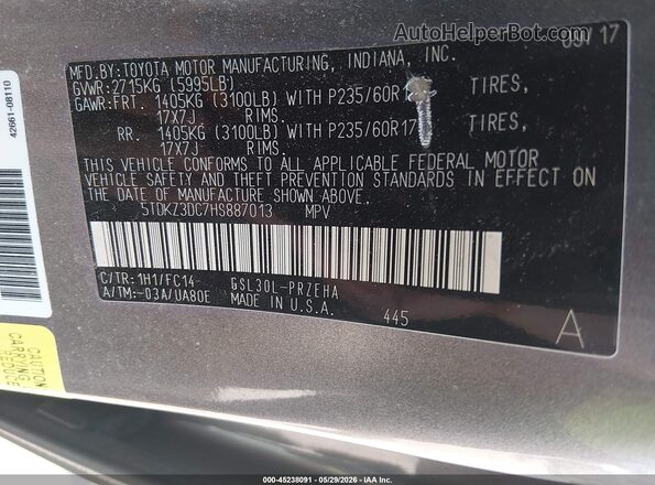 5TDKZ3DC7HS887013 2017 TOYOTA SIENNA Tan Vista del compartimento del motor