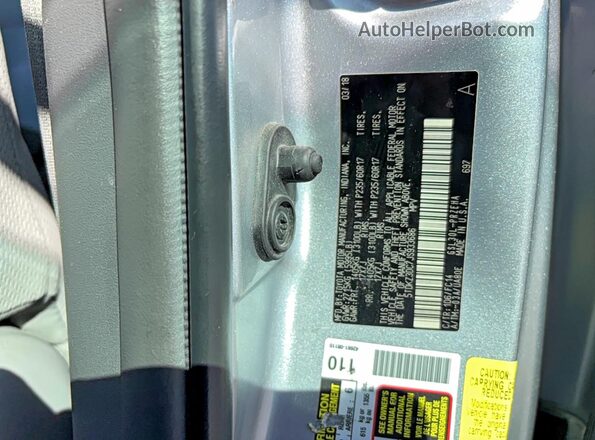 5TDKZ3DC7JS933686 2018 TOYOTA SIENNA Silver Vista de los asientos traseros