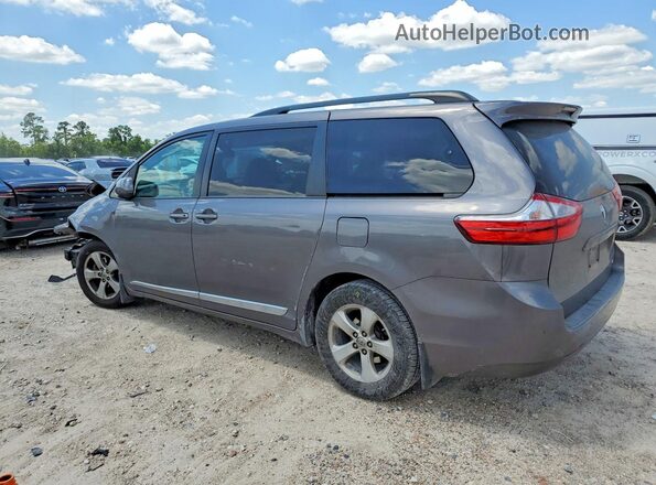 5TDKZ3DC9HS847340 2017 TOYOTA SIENNA Серый 