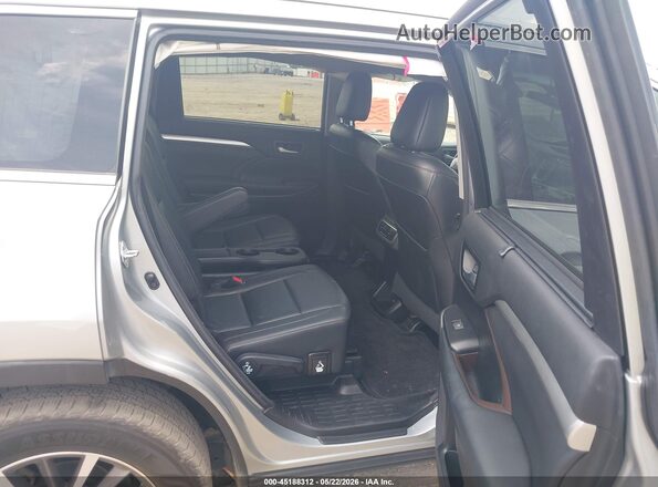 5TDKZRFH3HS514479 2017 TOYOTA HIGHLANDER Gray Vista de la etiqueta del VIN