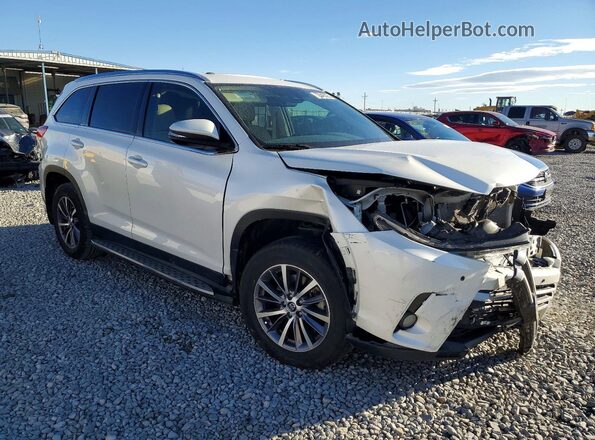 5TDKZRFH3KS566752 2019 TOYOTA HIGHLANDER White Przód prawy
