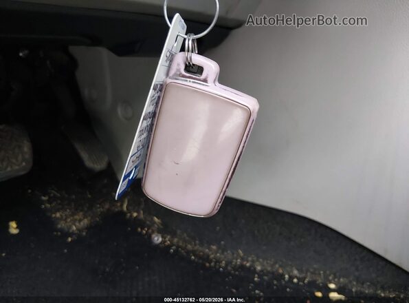 5TDKZRFH5JS542340 2018 TOYOTA HIGHLANDER Silver Widok deski rozdzielczej
