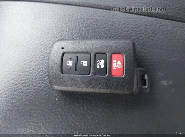 5TDKZRFH7KS302420 2019 TOYOTA HIGHLANDER White Вид панелі приладів