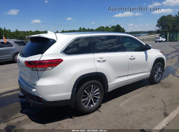 5TDKZRFHXHS514317 2017 TOYOTA HIGHLANDER White Rear right