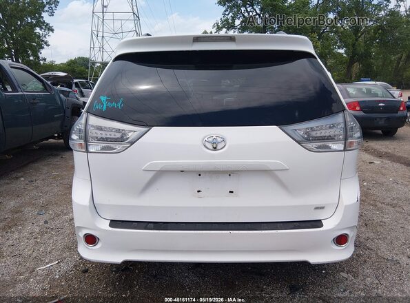 5TDXK3DC1GS712443 2016 TOYOTA SIENNA White 