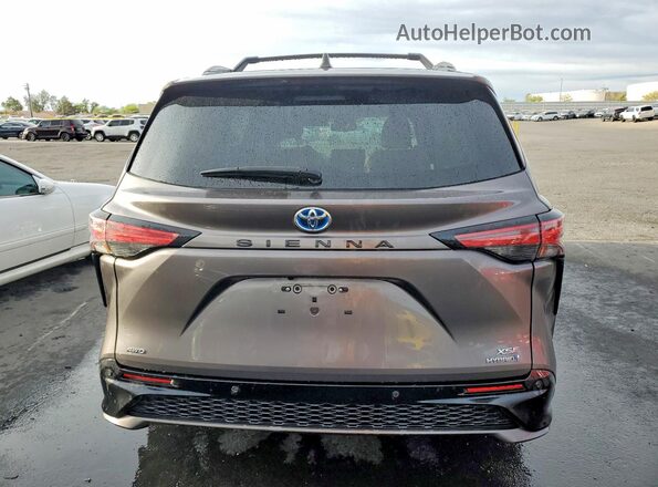 5TDXSKFC4MS040025 2021 TOYOTA SIENNA Серый 