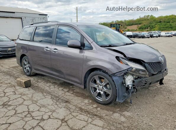 5TDXZ3DC3HS834086 2017 TOYOTA SIENNA Gray 