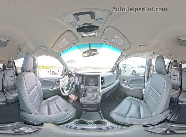 5TDXZ3DC3HS834086 2017 TOYOTA SIENNA Gray 