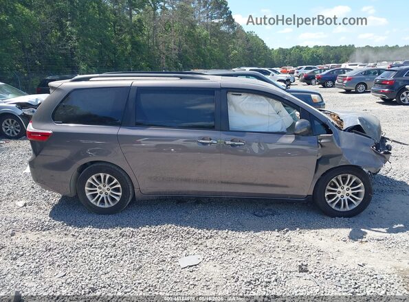 5TDYK3DC9GS716650 2016 TOYOTA SIENNA Gray Vista interior trasera