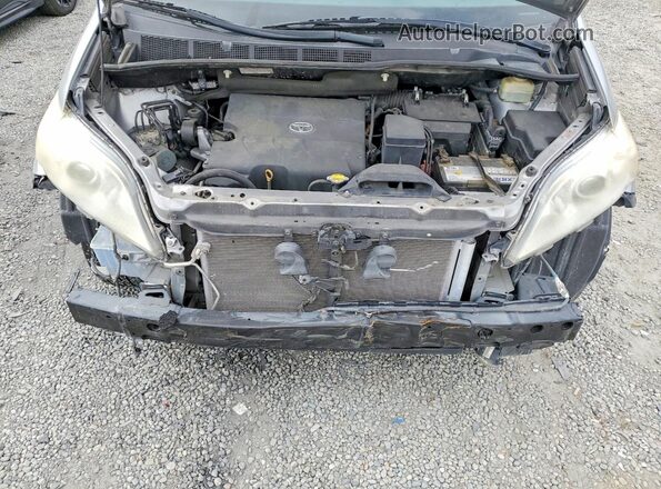 5TDYK3DCXGS735966 2016 TOYOTA SIENNA Silver Շարժիչի բաժամունքի տեսք