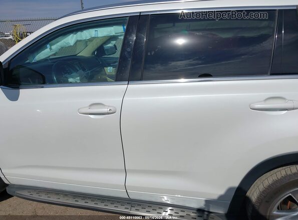 5TDYKRFH1GS183186 2016 TOYOTA LIMITED Белый Панорамный вид салона 360°