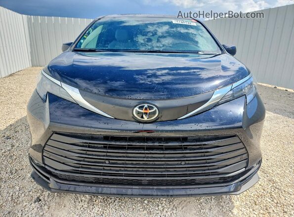 5TDYRKEC0TS294086 2026 TOYOTA SIENNA Black 