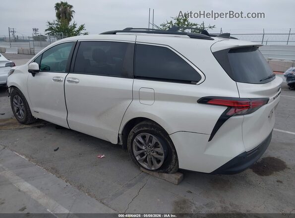 5TDYRKEC2MS021426 2021 TOYOTA LE White 