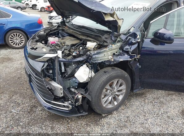 5TDYRKEC2RS203599 2024 TOYOTA LE Blue 