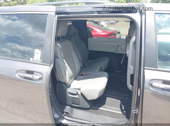 5TDYRKEC3SS225648 2025 TOYOTA SIENNA Gray Widok naklejki z numerem VIN