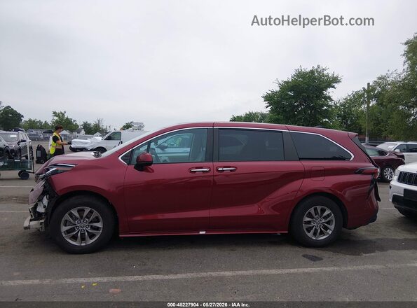 5TDYRKEC4MS019726 2021 TOYOTA SIENNA Red Widok wnętrza 360 stopni