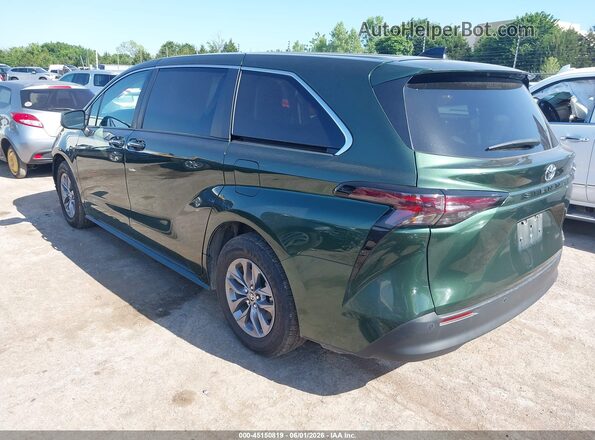 5TDYRKEC8RS213196 2024 TOYOTA SIENNA Green 
