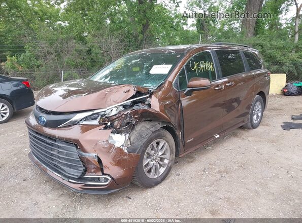 5TDYRKEC9MS062989 2021 TOYOTA SIENNA Brown Front left