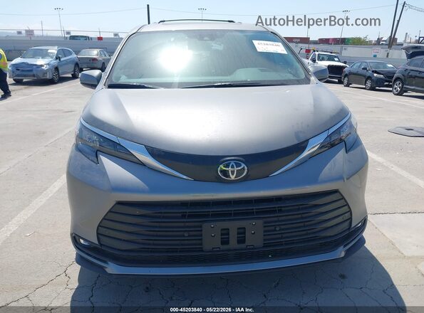 5TDYSKFC4TS235724 2026 TOYOTA SIENNA Gray Вид щитка приладів
