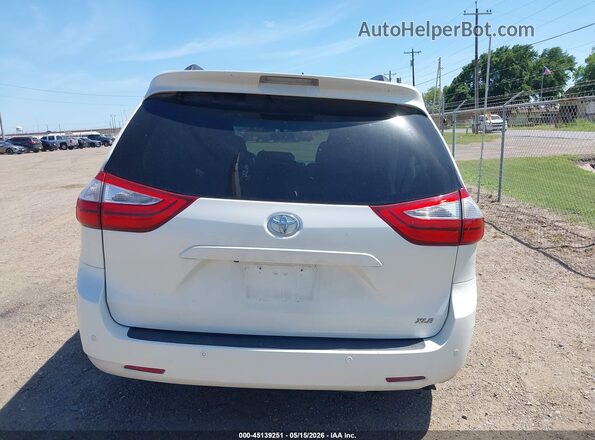5TDYZ3DC0HS884593 2017 TOYOTA SIENNA White 