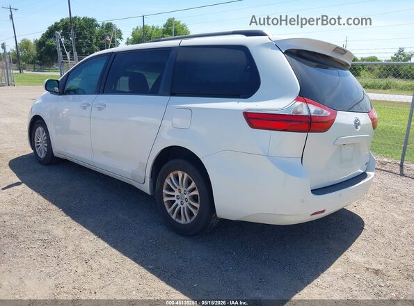 5TDYZ3DC0HS884593 2017 TOYOTA SIENNA White Tył lewy