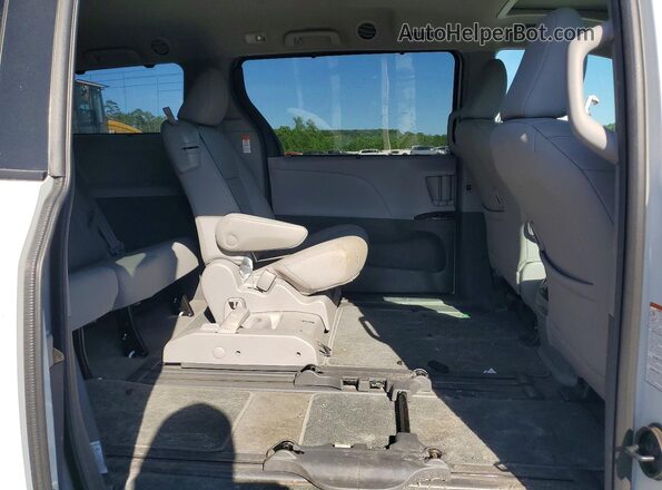 5TDYZ3DC1JS924220 2018 TOYOTA SIENNA Белый 