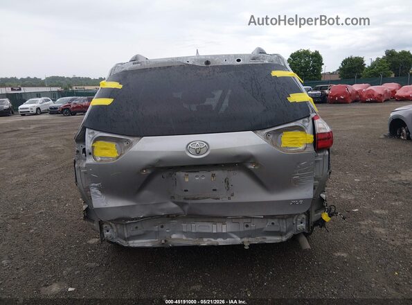 5TDYZ3DC1JS949909 2018 TOYOTA SIENNA Silver 