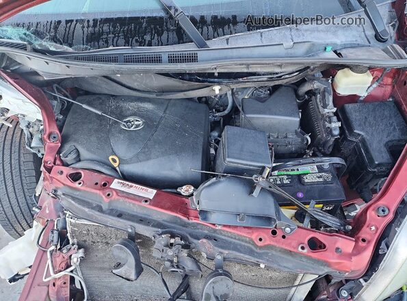 5TDYZ3DC2HS822970 2017 TOYOTA SIENNA Burgundy Vista del compartimento del motor