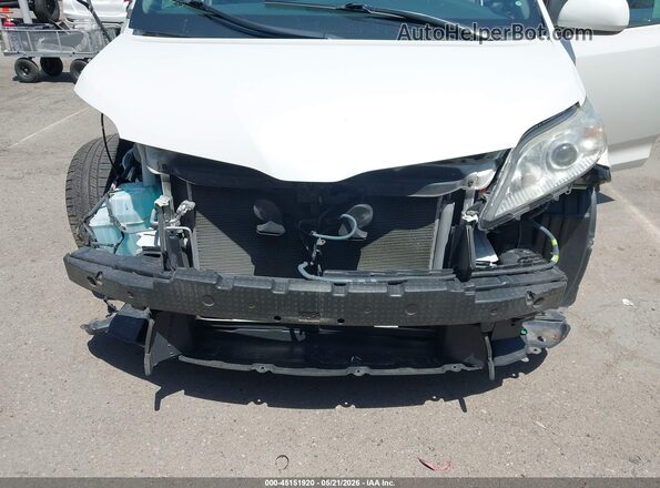 5TDYZ3DC2KS987182 2019 TOYOTA SIENNA White წინა ხედი