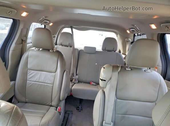 5TDYZ3DC4HS892602 2017 TOYOTA SIENNA Black 