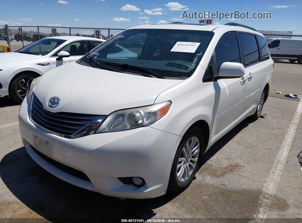 5TDYZ3DC5HS775286 2017 TOYOTA SIENNA White წინა მარცხენა ხედი სამი მეოთხედიდან