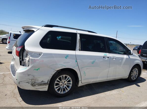 5TDYZ3DC5HS775286 2017 TOYOTA SIENNA White სალონის 360-გრადუსიანი ხედი
